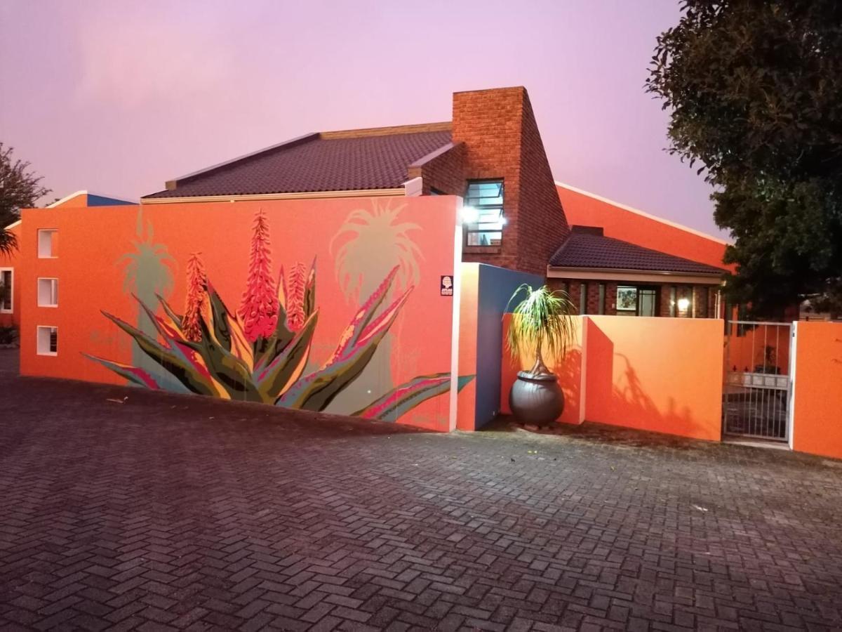 Studio 7 On Risa Port Elizabeth Exterior photo